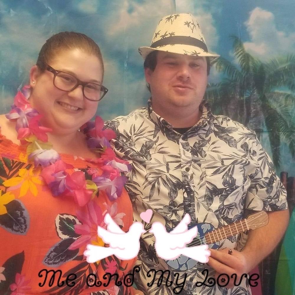 Meet your Posher, Holly